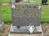 image of grave number 911663